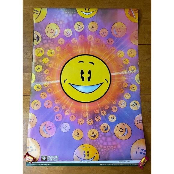 Smiley Face Large Poster College Collection Wall Room Decor, Size 24x36 - Picture 1 of 5